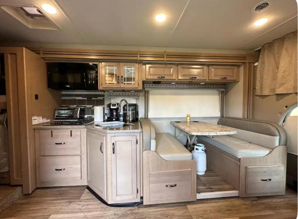 Private Cozy R/V , For Your Enjoyment Tamiami Extérieur photo